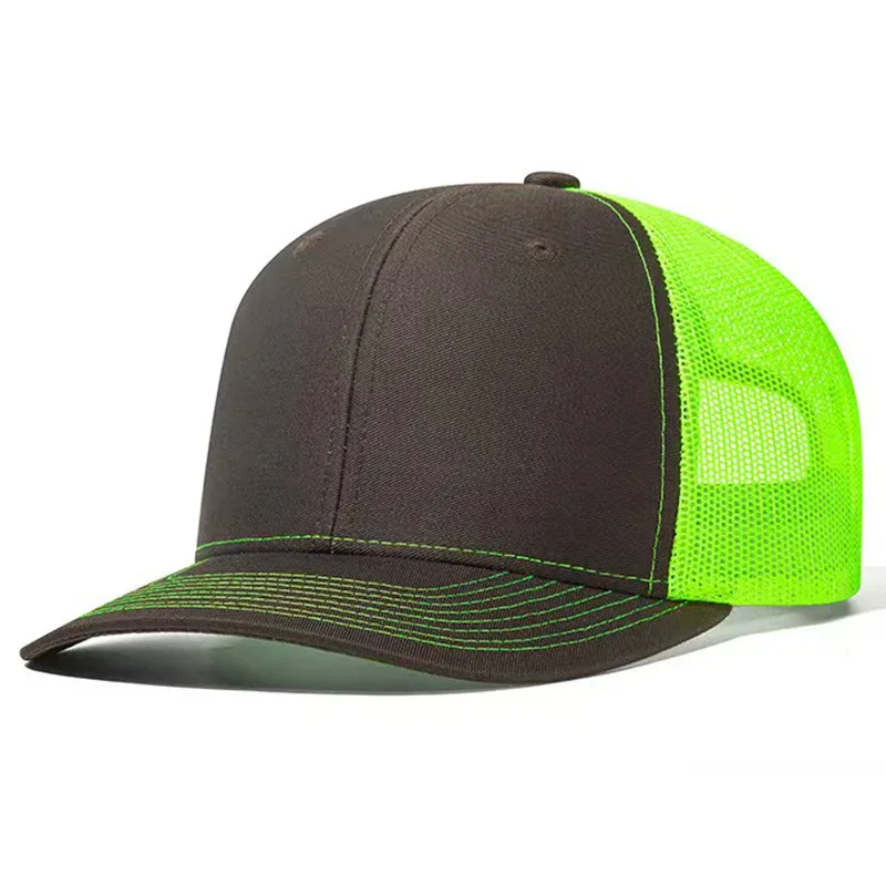 Cappellino trucker con retro in rete