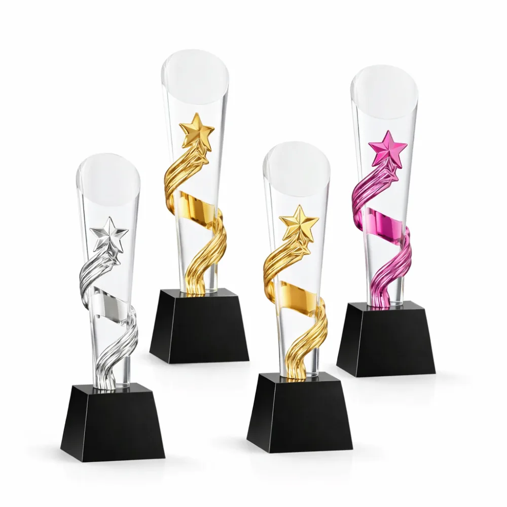 Trofeo de cristal con estrella y cinta