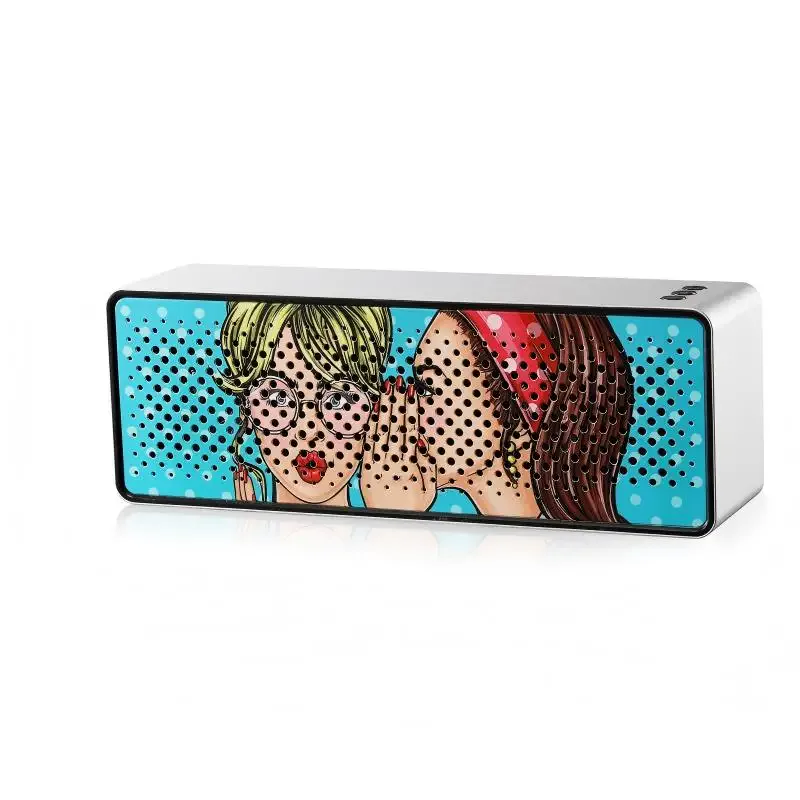 Speaker a barra con pannello frontale a colori