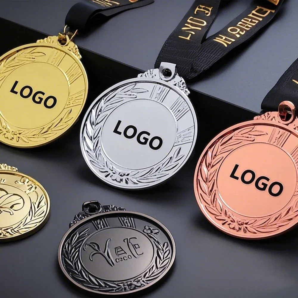Rohmedaille mit Einsatz für Ihr Logo