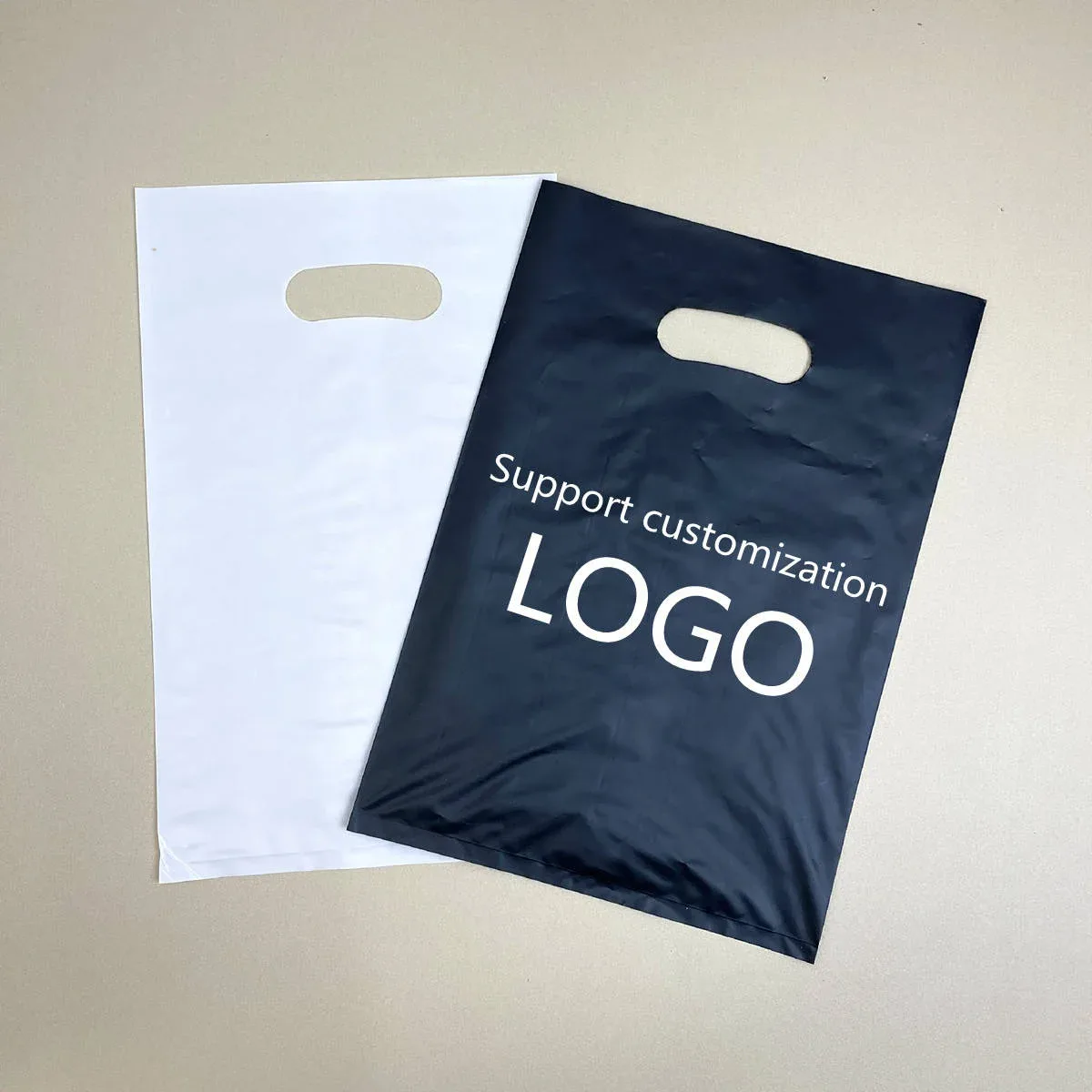 Dicke LDPE-Tasche mit Griffloch