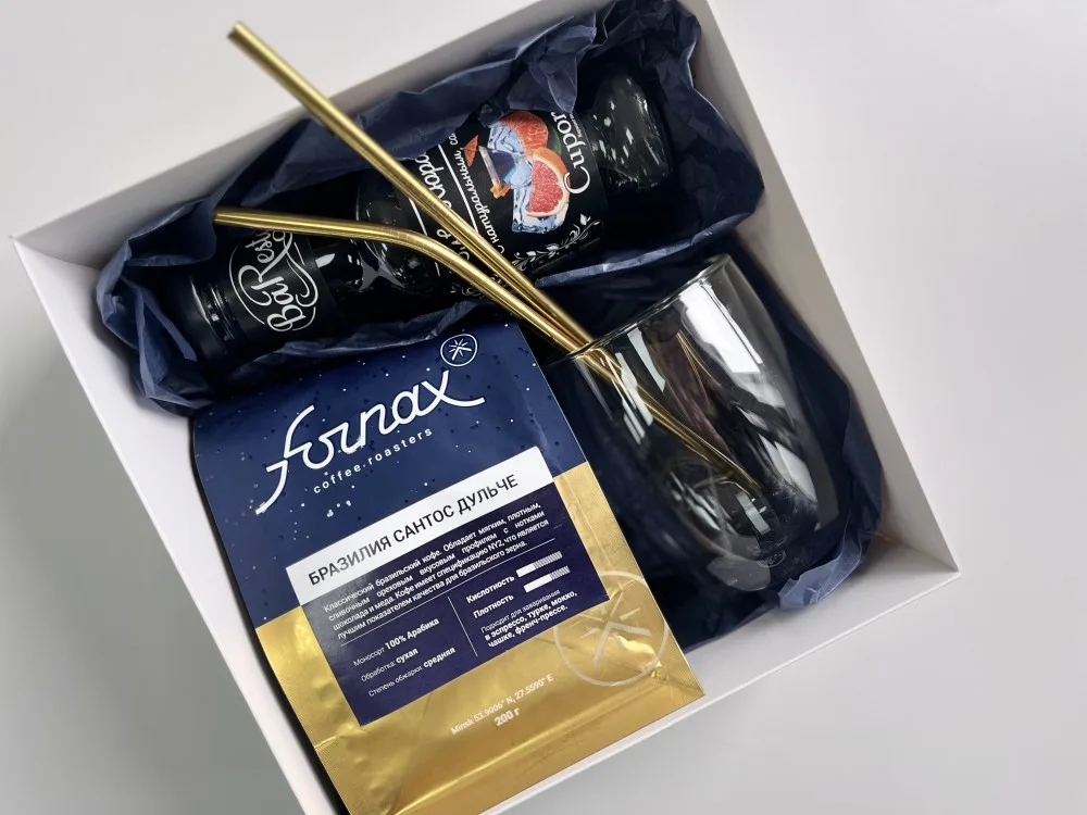 Set de regalo “Dolce”: café, vaso de doble pared y sirope