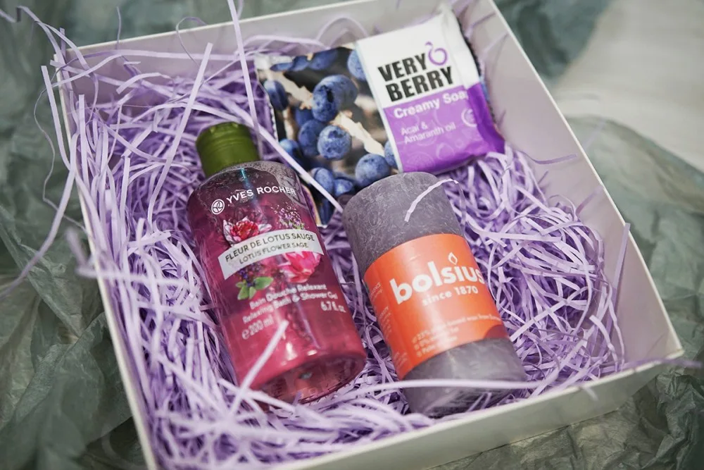 Gift Set “Lilac Box”: Shower Gel, Soap and Candle
