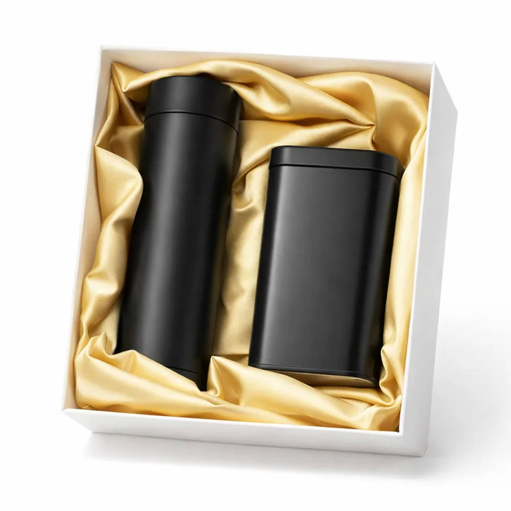 Gift Set “Luck Catcher”: Smart Flask and Green Tea