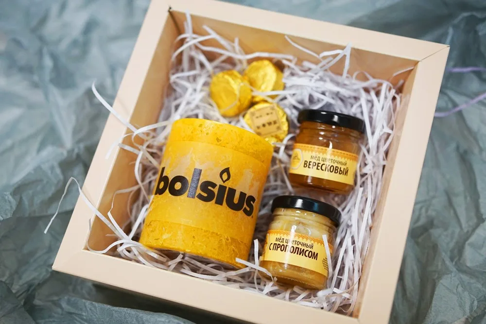 Gift Set “Warming”: Honey, Pu-erh and Candle in a Crate