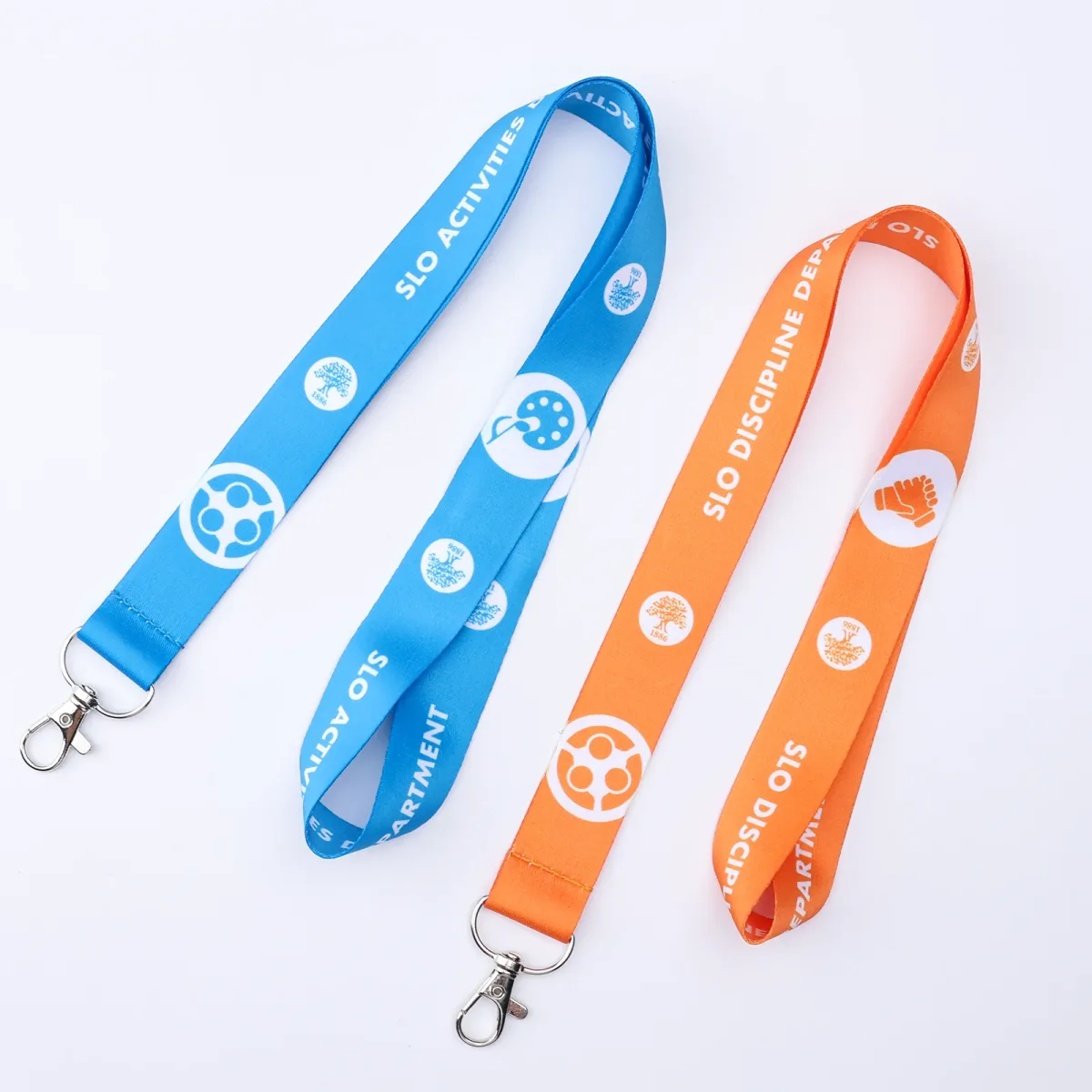 Lanyard in sublimazione 2 × 90 cm con moschettone
