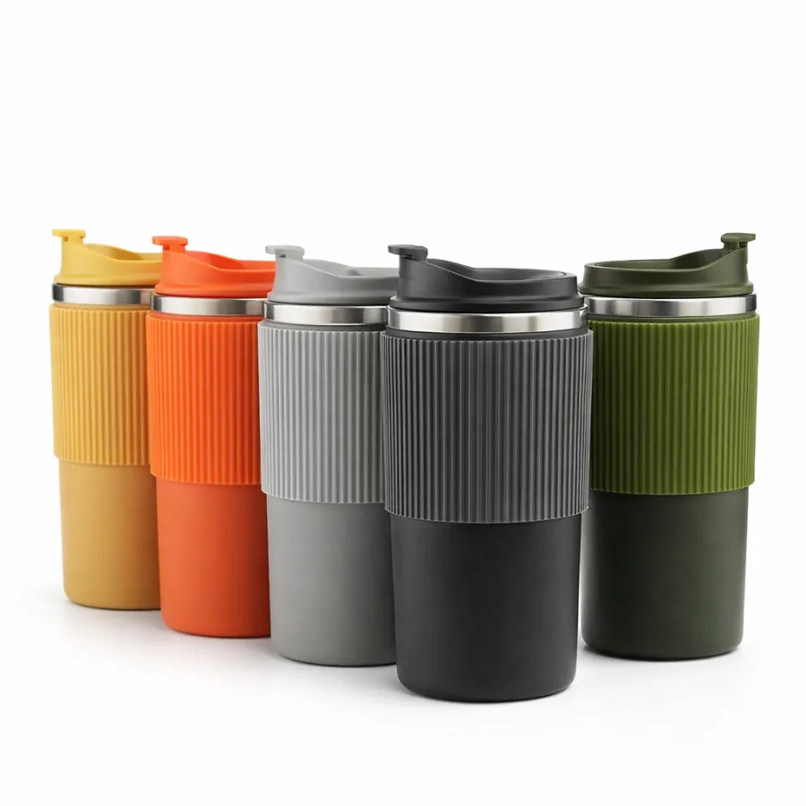 Reisebecher in Silikonhülle 450 ml