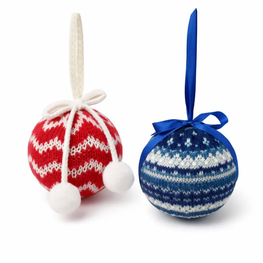 Boule de Noël tricotée